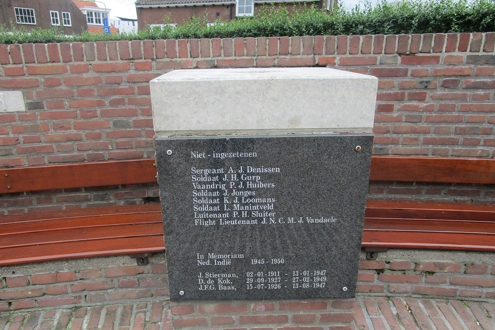 Oorlogsmonument Alblasserdam #4