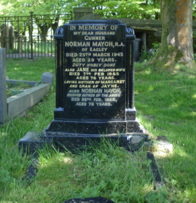 Commonwealth War Grave Walmsley Unitarian Chapelyard #1