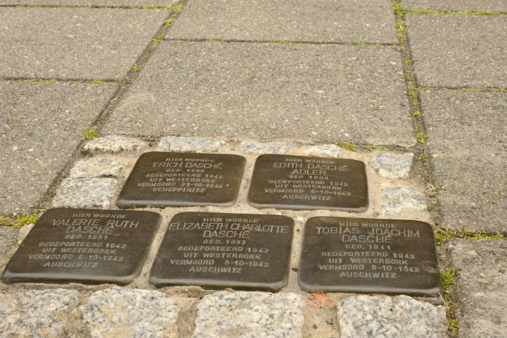 Stolpersteine & Gedenkteken Joods Gezin Dasch #1