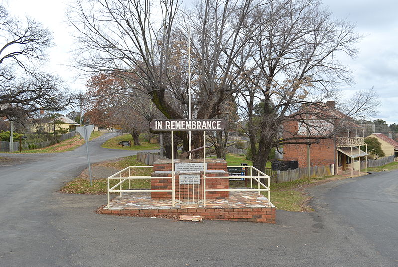 Oorlogsmonument Hill End #1