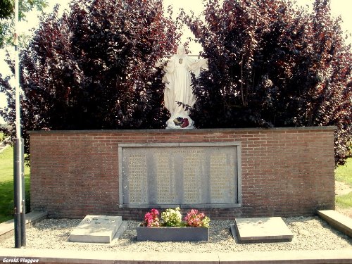 War Memorial Uikhoven