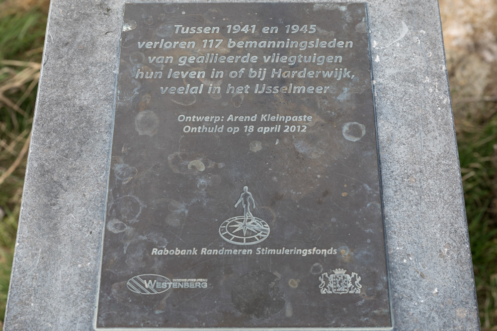 Monument Omgekomen Geallieerde Vliegeniers #2