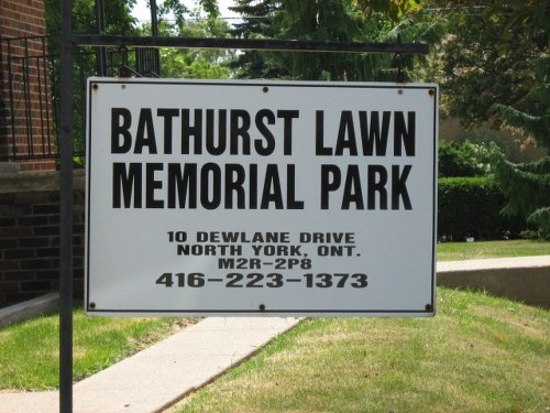 Commonwealth War Graves Bathurst Lawn Memorial Park Cemetery