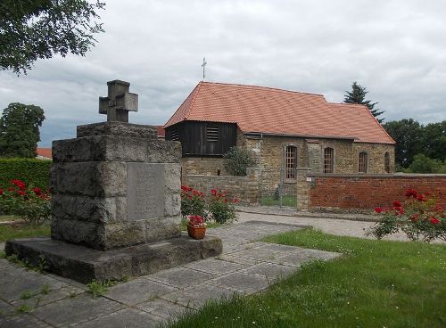 Oorlogsmonument Trebnitz #1