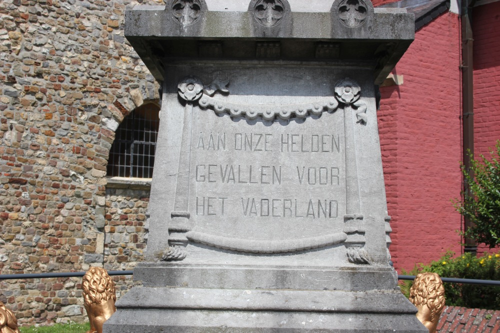 Oorlogsmonument Hoeselt #3