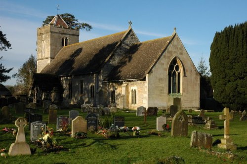 Oorlogsgraf van het Gemenebest St. Lawrence Churchyard #1