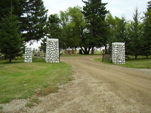 Commonwealth War Grave Minnedosa Cemetery