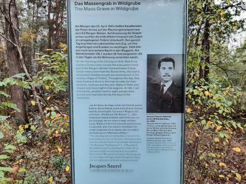 Monument Mass Grave at Railroad Pole 106,7 #3