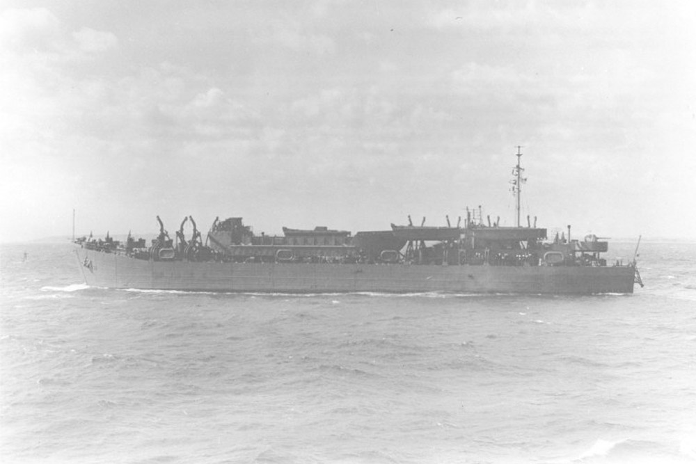 Shipwreck USS LST-448 #1