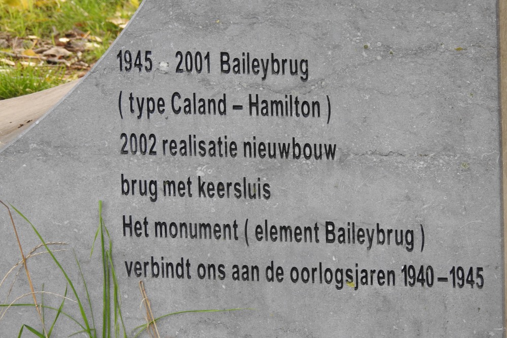 Monument Element Bailey Bridge Wijk en Aalburg #4