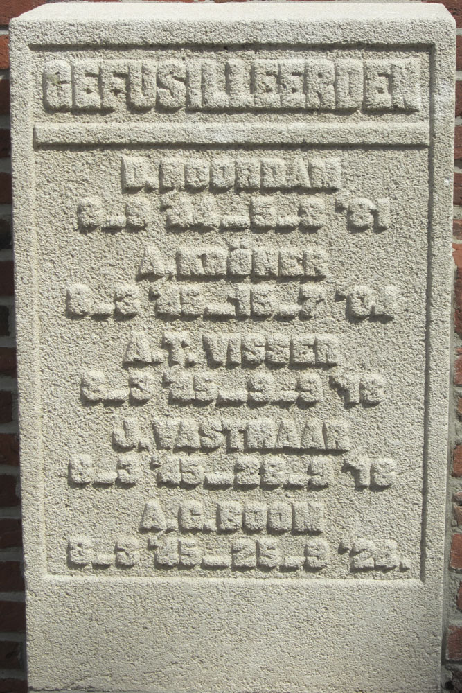 Oorlogsmonument Maarn #4