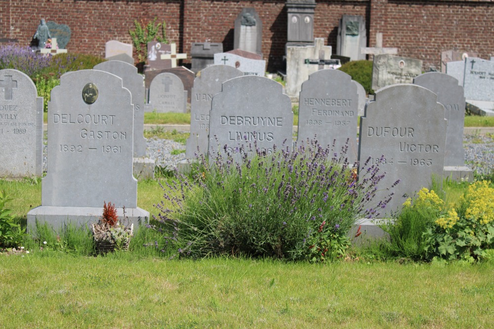 Belgian Graves Veterans Saint-Symphorien #3