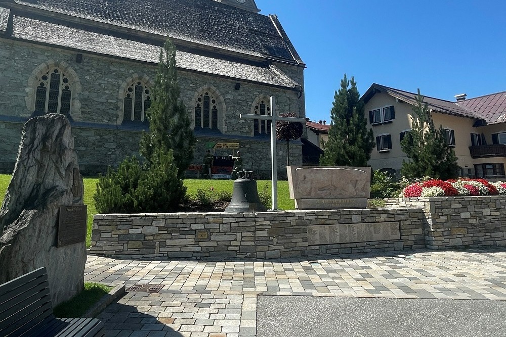 Oorlogsmonument Bruck an der Groglocknerstrae