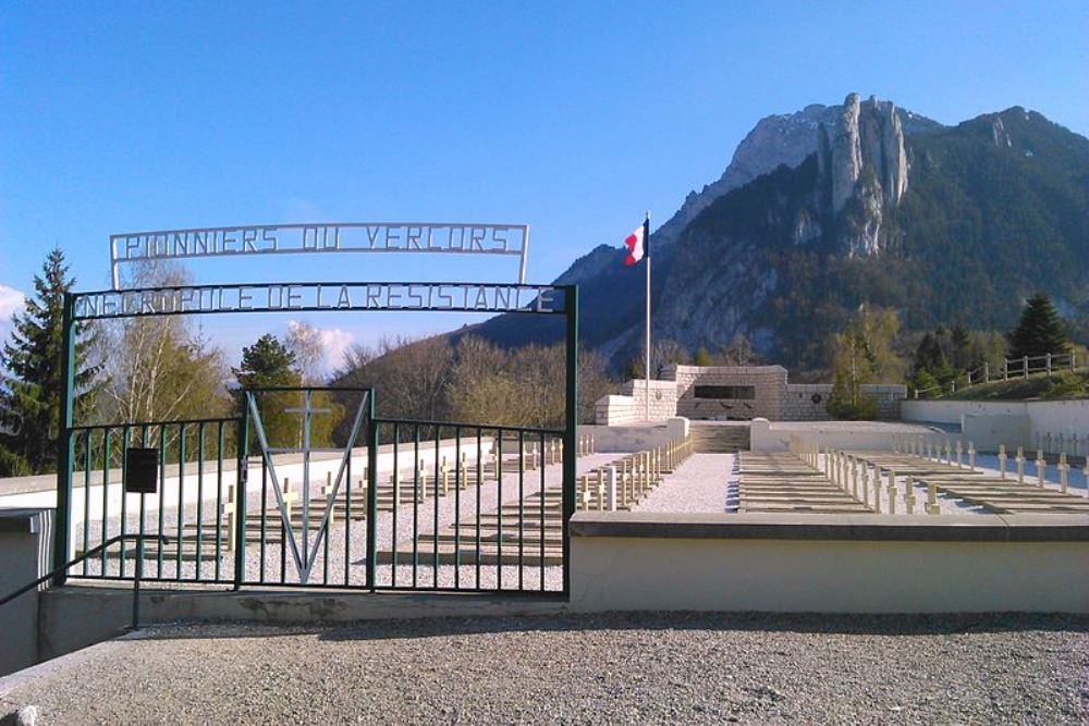 Franse Verzetsbegraafplaats Saint-Nizier-du-Moucherotte #1