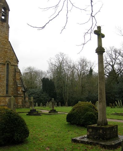 Oorlogsmonument Holton Le Moor #1