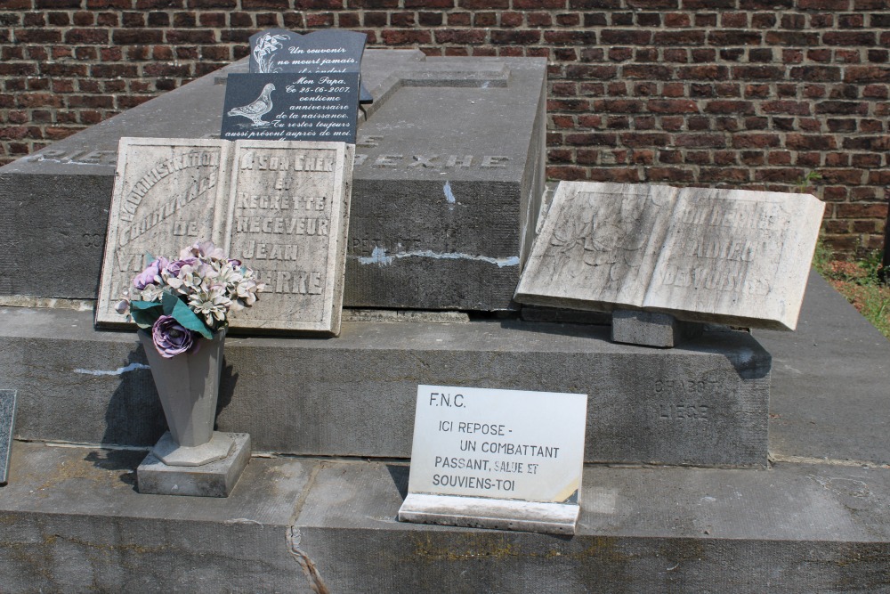 Belgian Graves Veterans Fexhe-le-Haut-Clocher #5
