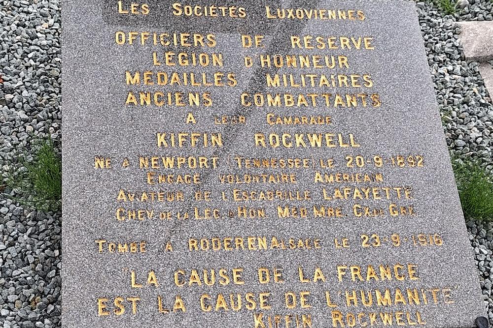 Oorlogsgraven van het Gemenebest Gemeentelijke Begraafplaats Luxeuil-les-Bains #4