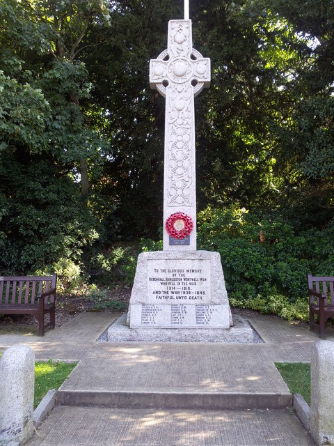 Oorlogsmonument Redenhall, Harleston en Wortwell #2