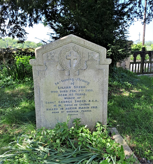 Commonwealth War Grave St. Mary Churchyard #2