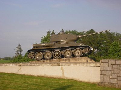 Bevrijdingsmonument (T-34/85 Tank) Sudice #1