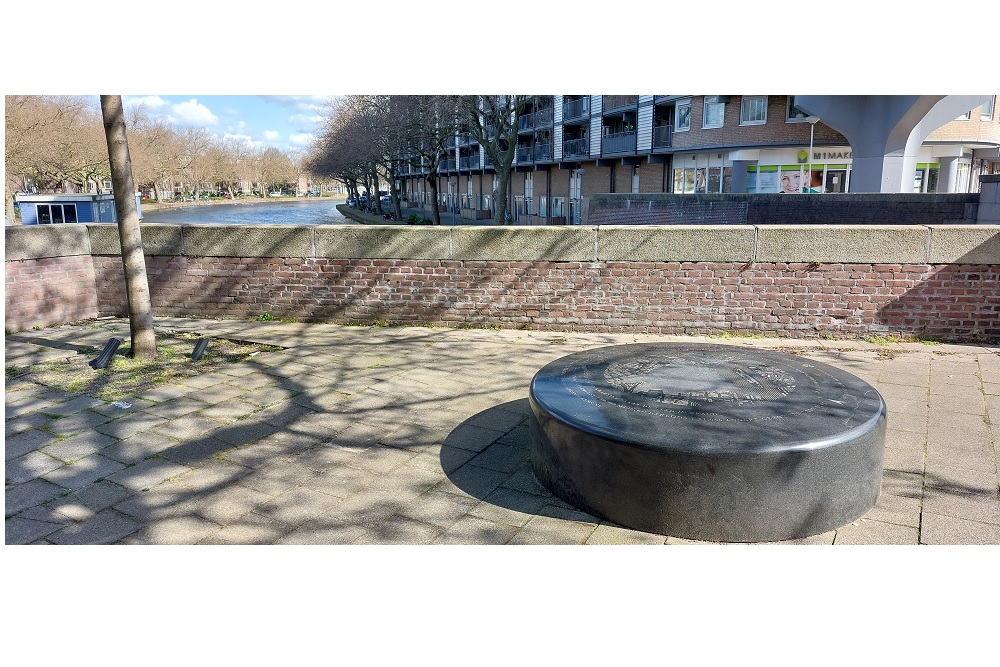 Brandgrens Bombardement Rechter Rotterkade / Pompenburg Rotterdam #4
