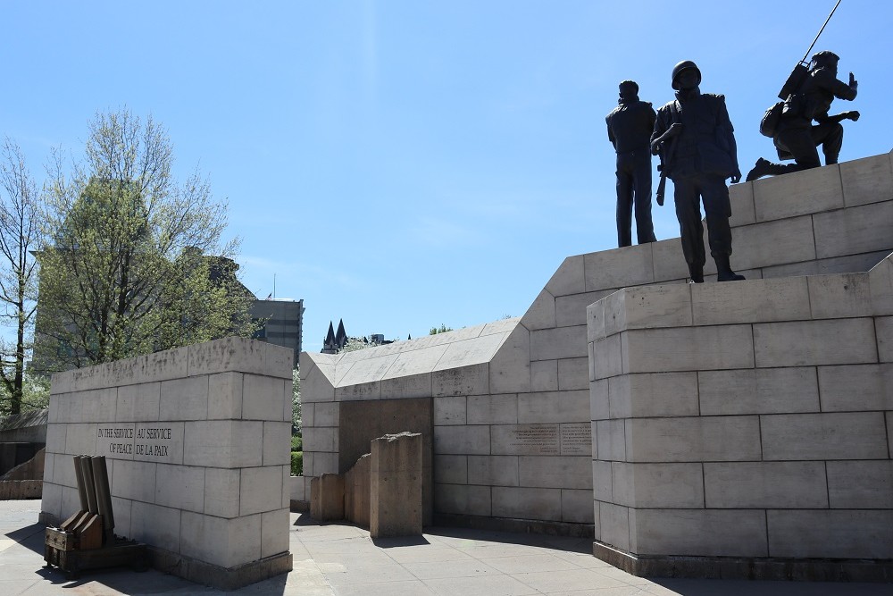 Nationaal Monument Vredesmissies Ottawa #3