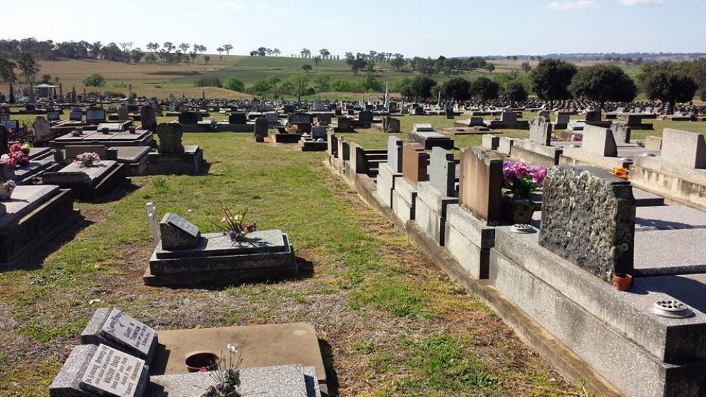 Commonwealth War Graves Inverell Cemetery