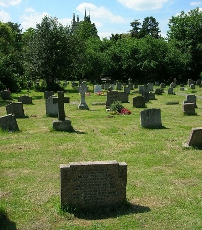 Commonwealth War Graves St Mary Churchyard Extension