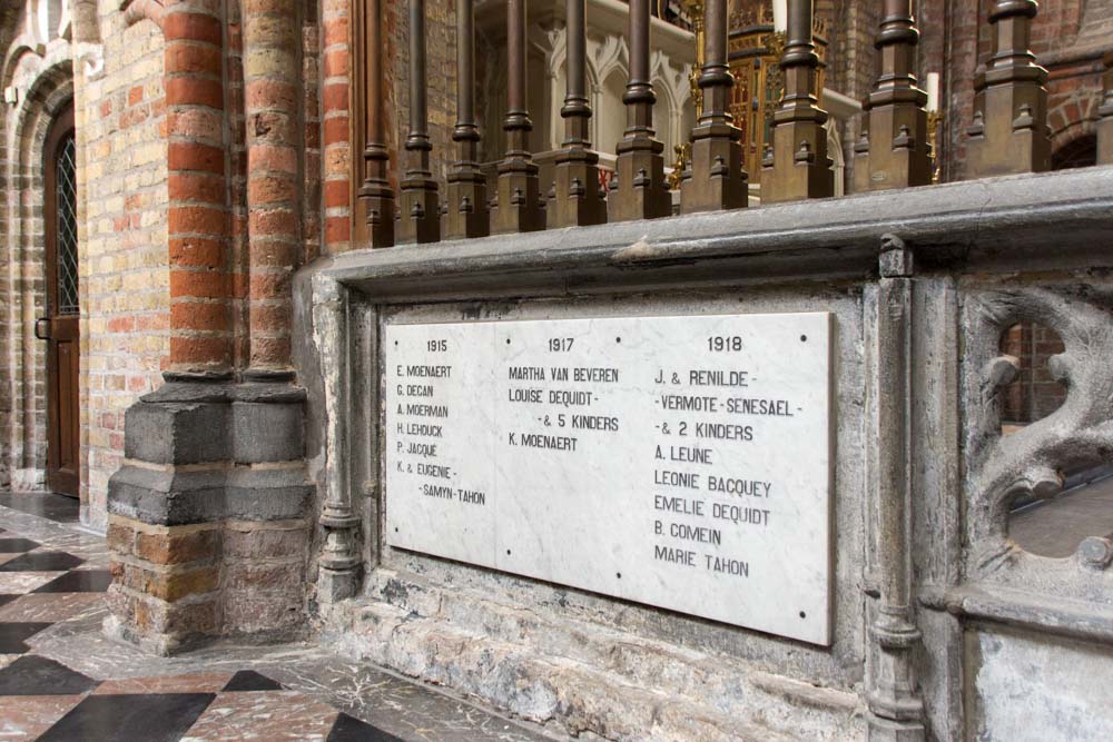 Memorial Civilian victims Sint-Walburgakerk Veurne #2