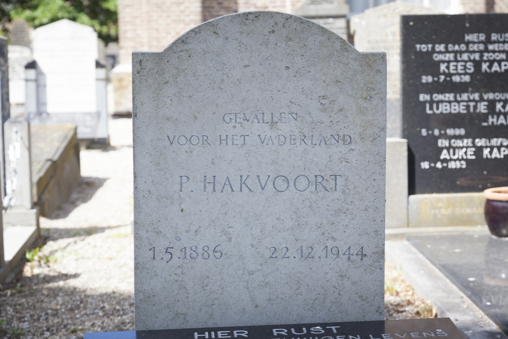 Dutch War Graves Old Cemetery Urk