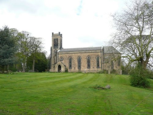 Oorlogsgraf van het Gemenebest St. Augustine Churchyard