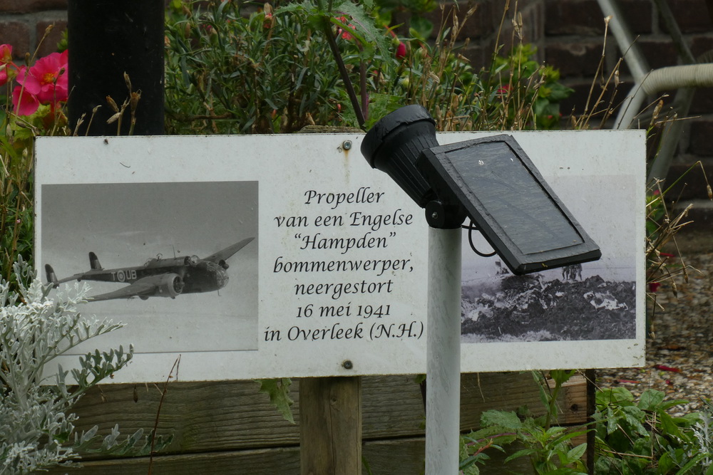 Crash Site Hampden Bomber Overleek #3