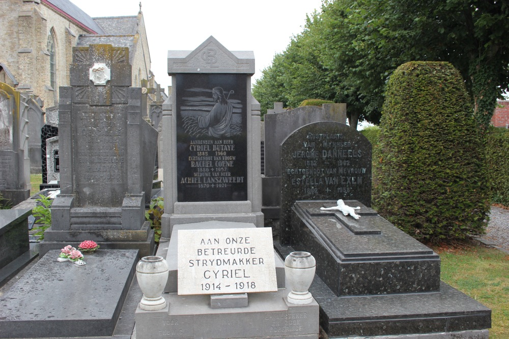 Belgian Graves Veterans Stavele