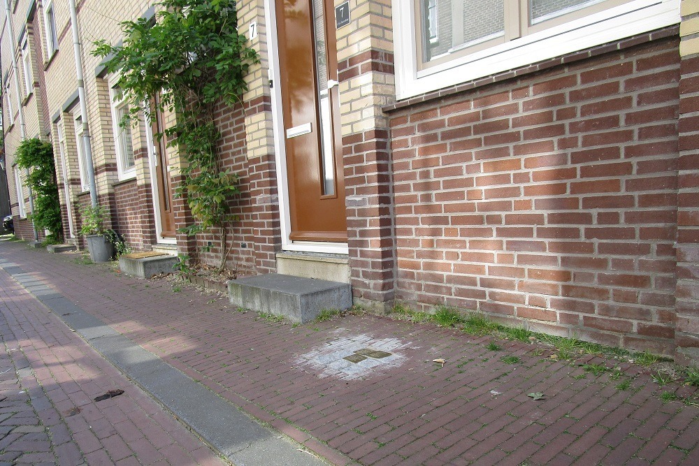 Stolpersteine Kuiperstraat 7 #5