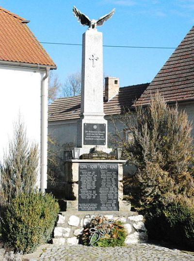 Oorlogsmonument Simonsfeld #1