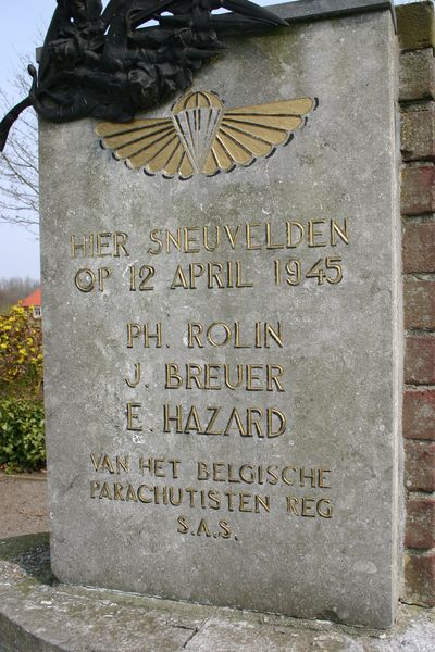 Belgian Paratroopers Memorial #4