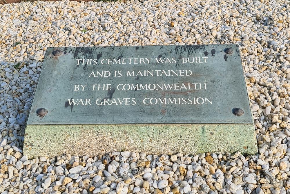 Commonwealth War Graves Saint-Nazaire #2