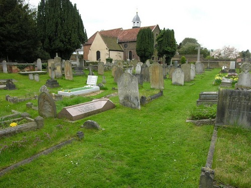 Oorlogsgraven van het Gemenebest St. Peter Churchyard #1