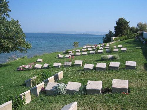 Oorlogsbegraafplaats van het Gemenebest Beach Cemetery #1