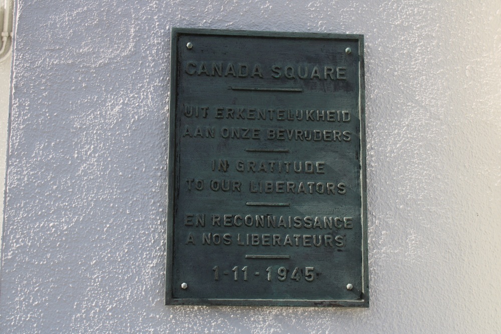 Memorial Liberation Canadians Knokke #2