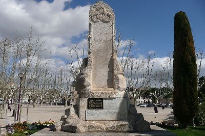 War Memorial Tarascon
