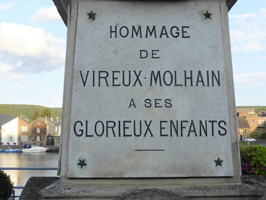 Oorlogsmonument Vireux-Molhain #2