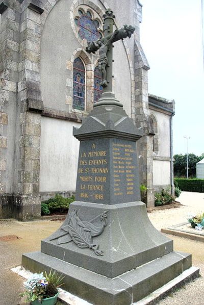 Oorlogsmonument Saint-Thonan #1