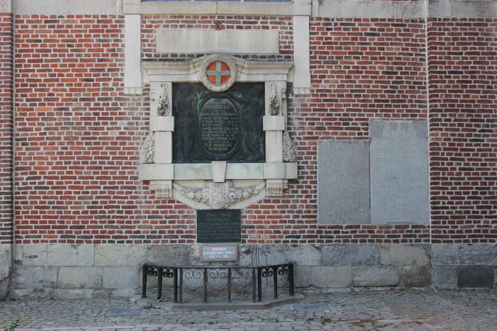 Oorlogsmonument Hansbeke #1