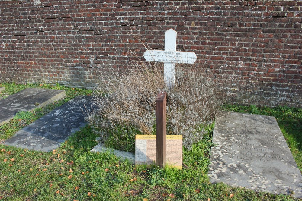 Belgian War Grave Thines #1