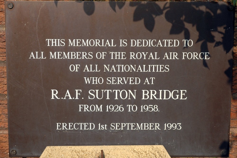 Monument RAF Sutton Bridge 1926 - 1958 #2