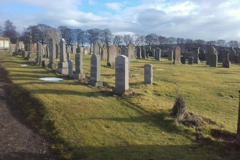 Commonwealth War Graves Scone Cemetery #1