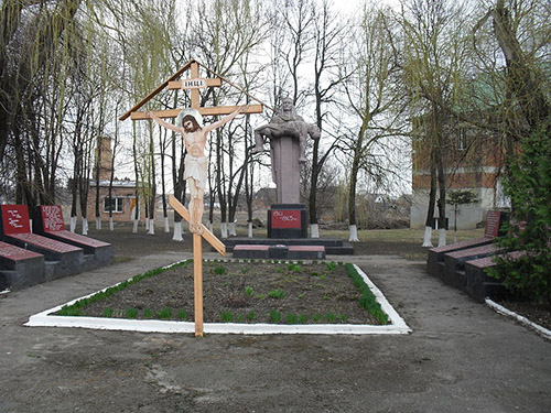 Oorlogsmonument Pryborivka #1
