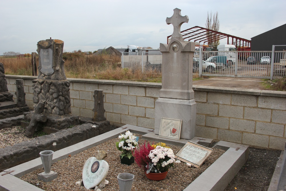 Belgian Graves Veterans Bleret