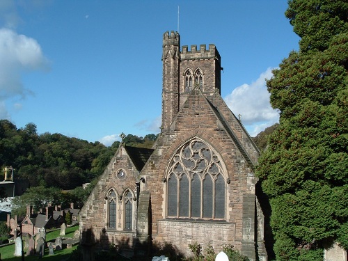 Commonwealth War Graves Holy Trinity Churchyard